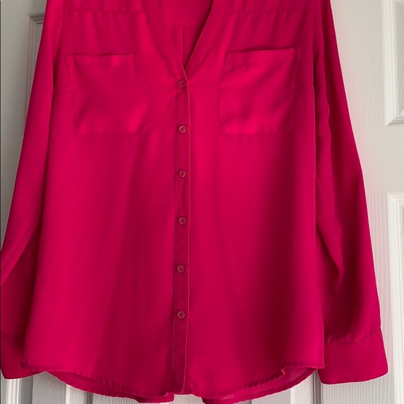 SOLD Express Button Down Top - Picture 3 of 5